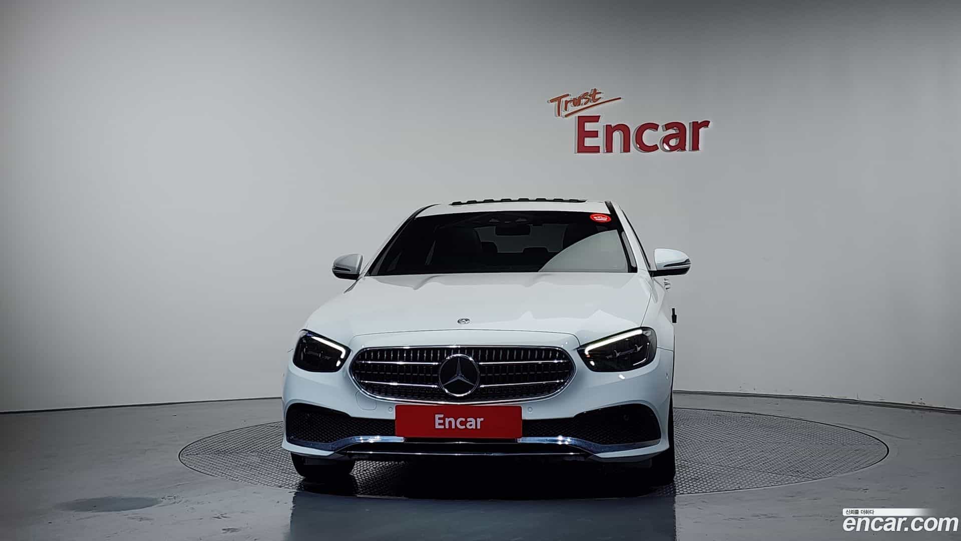 E-Class Mercedes-Benz 2021.4-OUTER-003