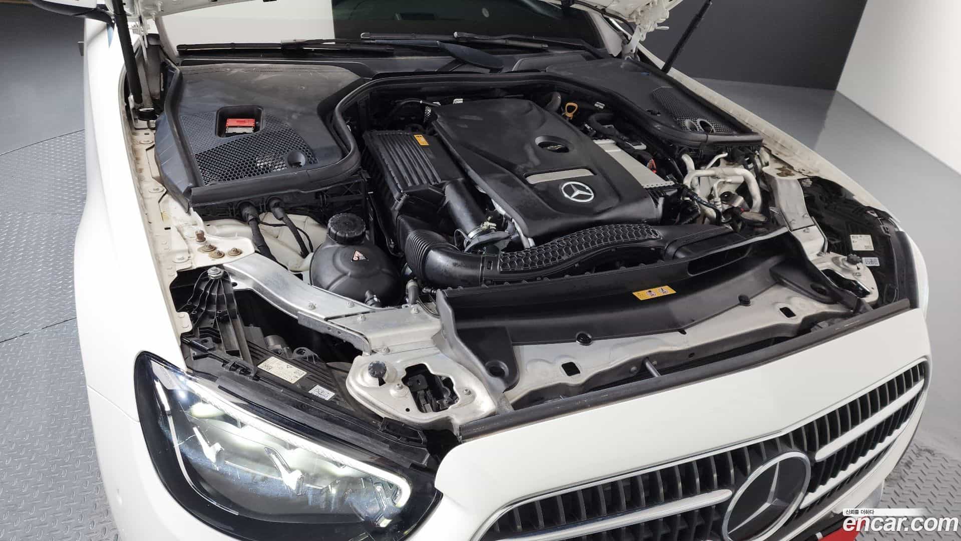 E-Class Mercedes-Benz 2021.4-INNER-006