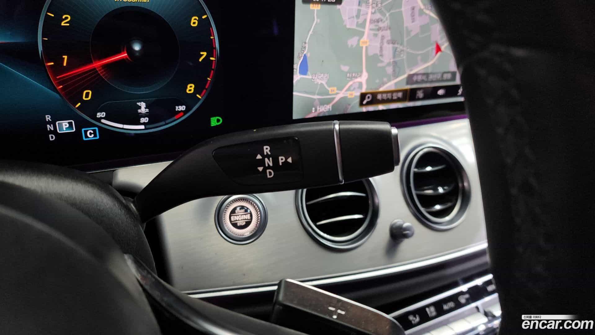 E-Class Mercedes-Benz 2021.4-INNER-009