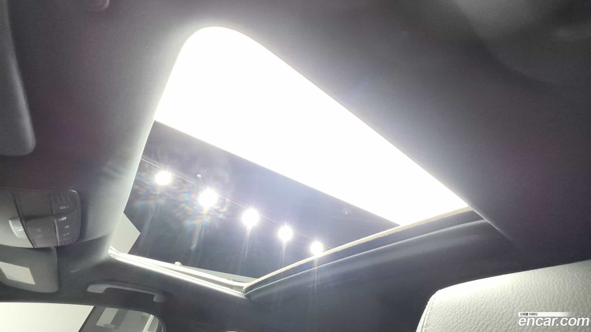 E-Class Mercedes-Benz 2021.4-OPTION-022