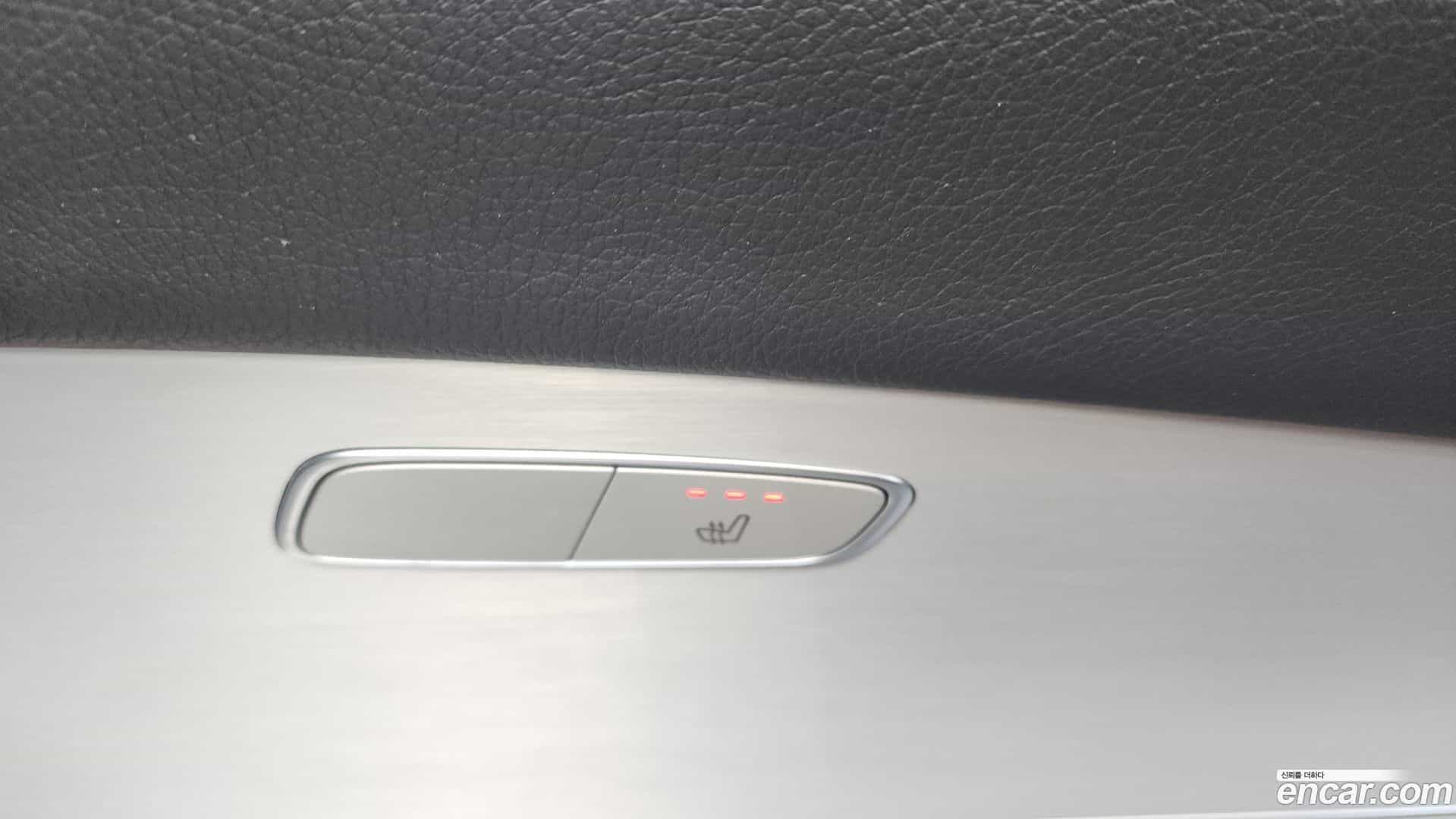 E-Class Mercedes-Benz 2021.4-OPTION-023