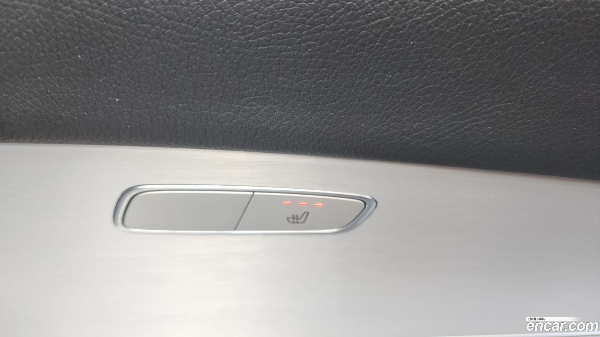 Main__Slider__Photo:E-Class Mercedes-Benz 2021.4-18