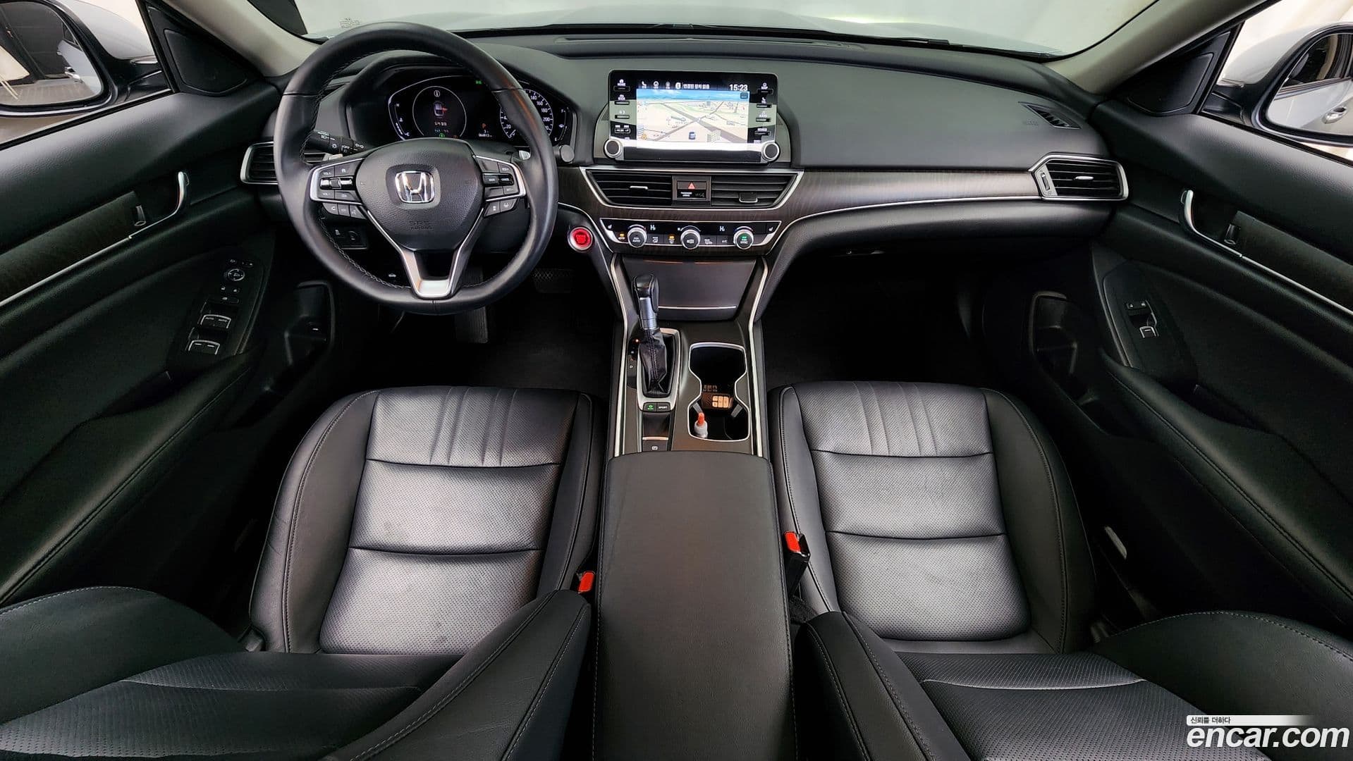 Main__Slider__Photo:Accord Honda 2019.10-6