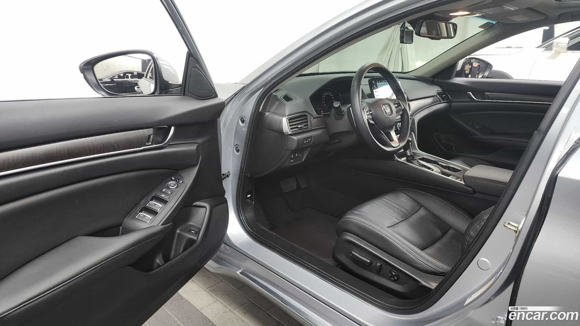 Accord Honda 2019.10-INNER-010