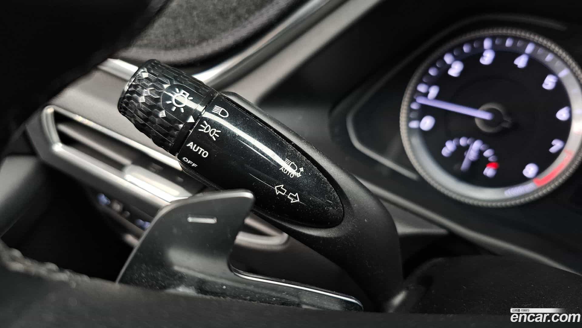 Sonata Hyundai 2019.7-OPTION-022