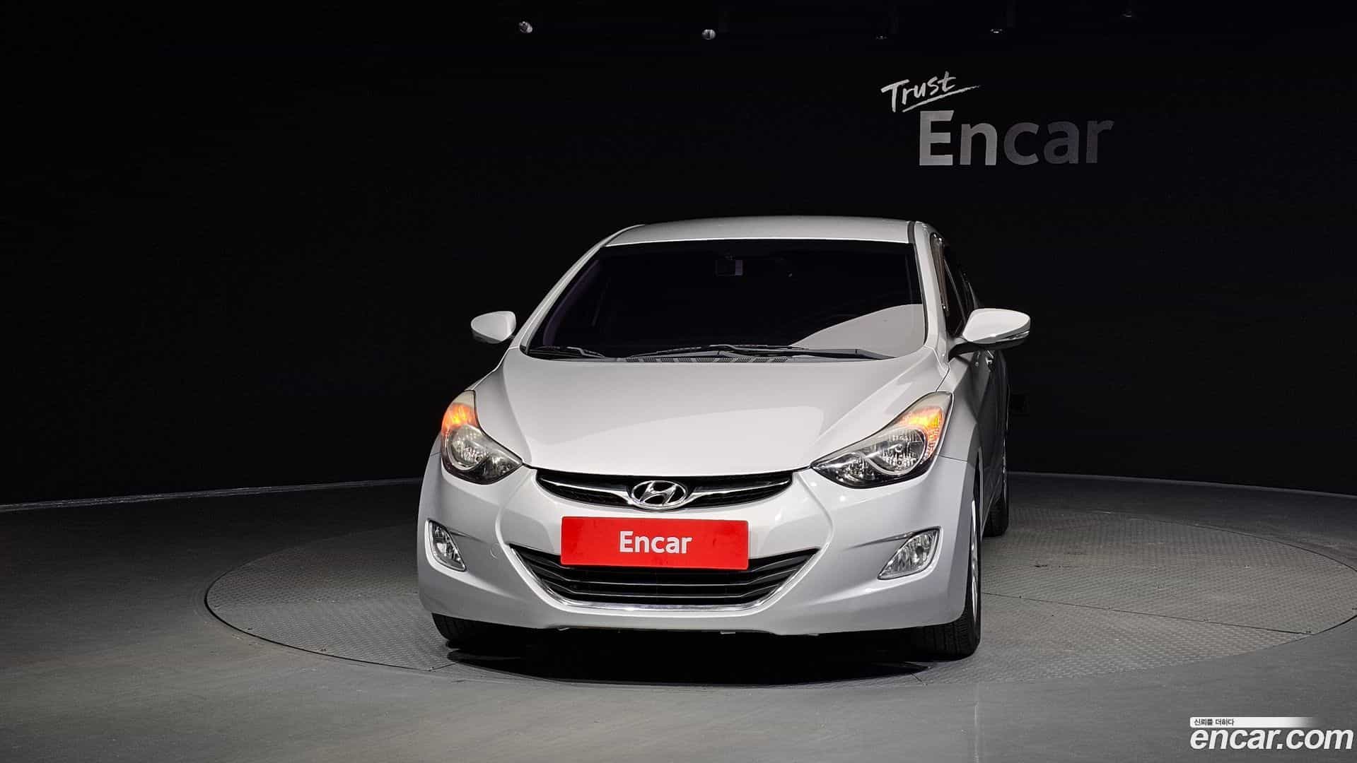 AVANTE Hyundai 2010.9-OUTER-003