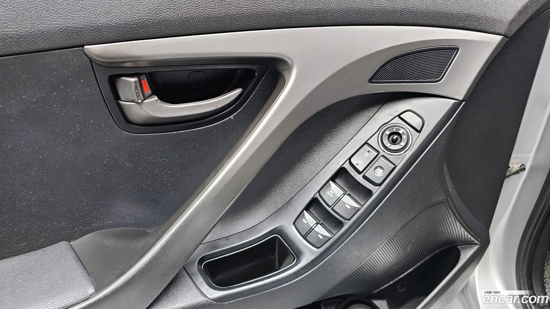 Main__Slider__Photo:AVANTE Hyundai 2010.9-13