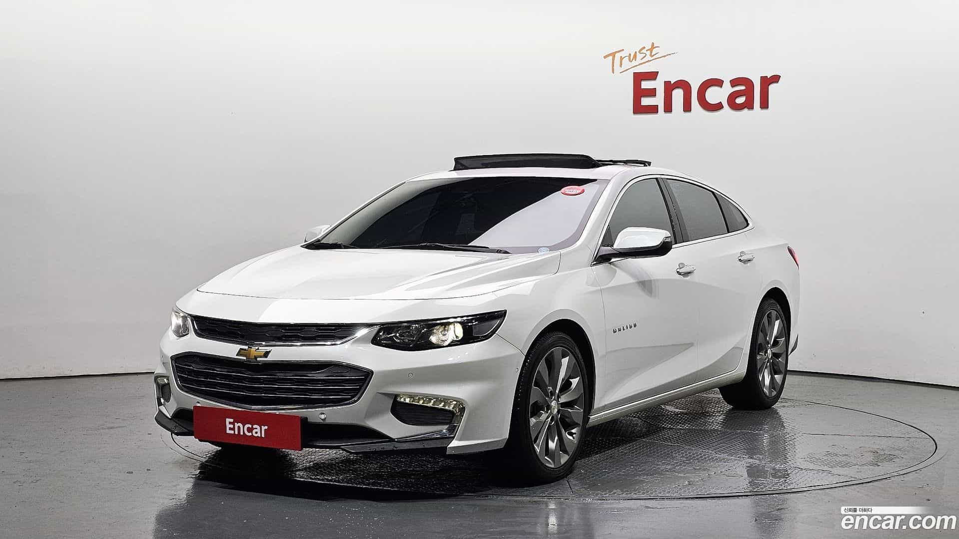 Malibu Chevrolet 2017.8-OUTER-001