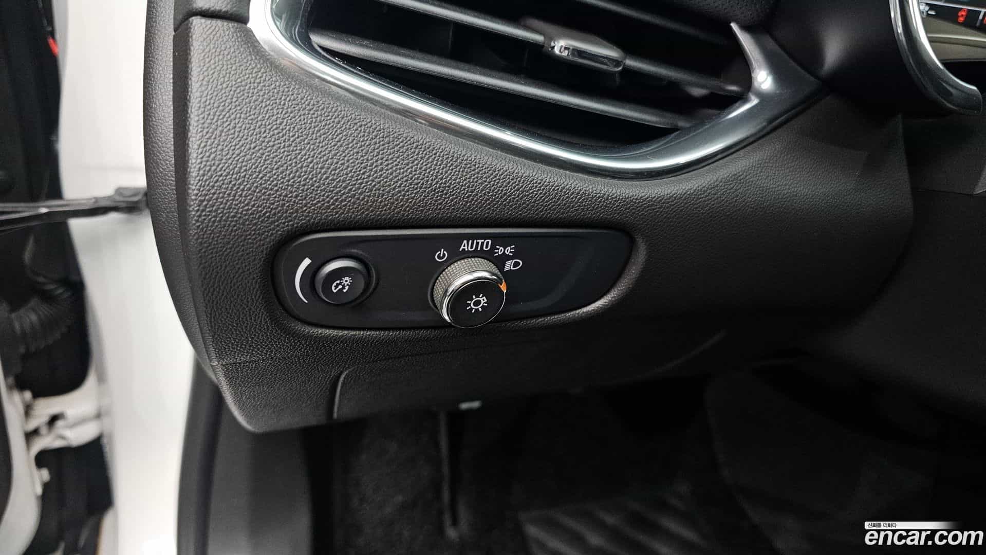 Malibu Chevrolet 2017.8-OPTION-018