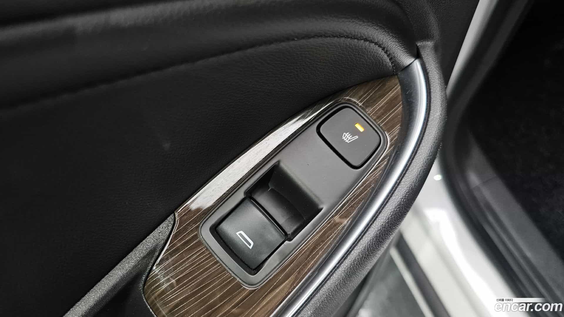 Malibu Chevrolet 2017.8-OPTION-024