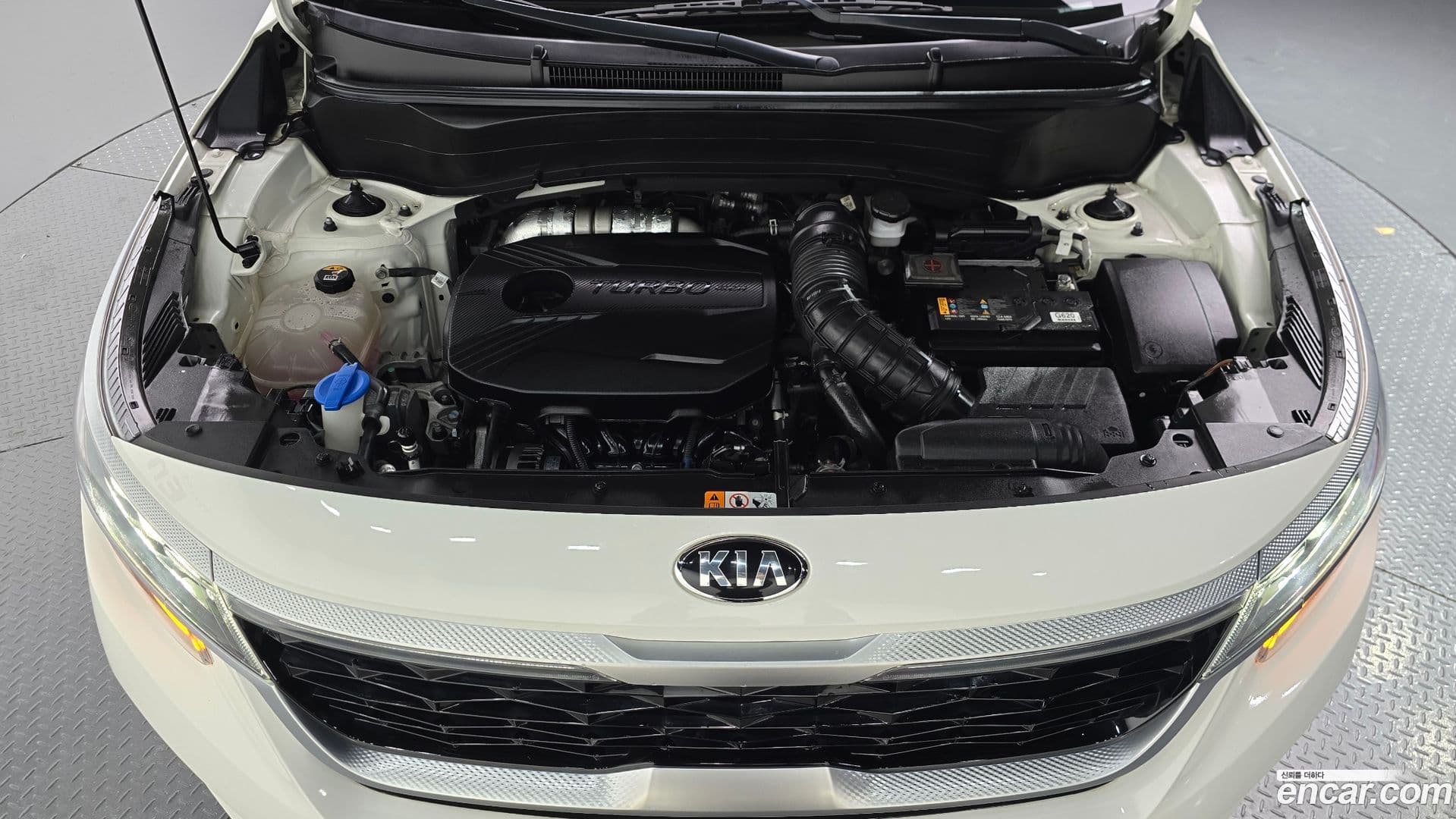 Main__Slider__Photo:Seltos Kia 2021.3-5