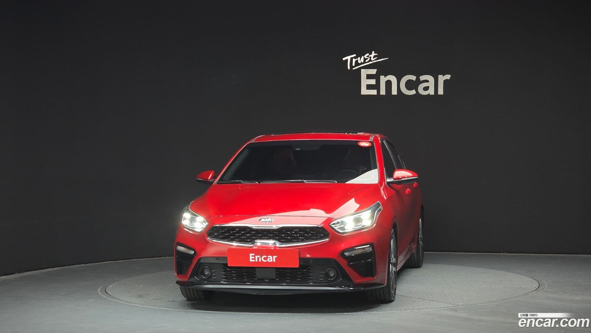 Main__Slider__Photo:K3 Kia 2018.1-2