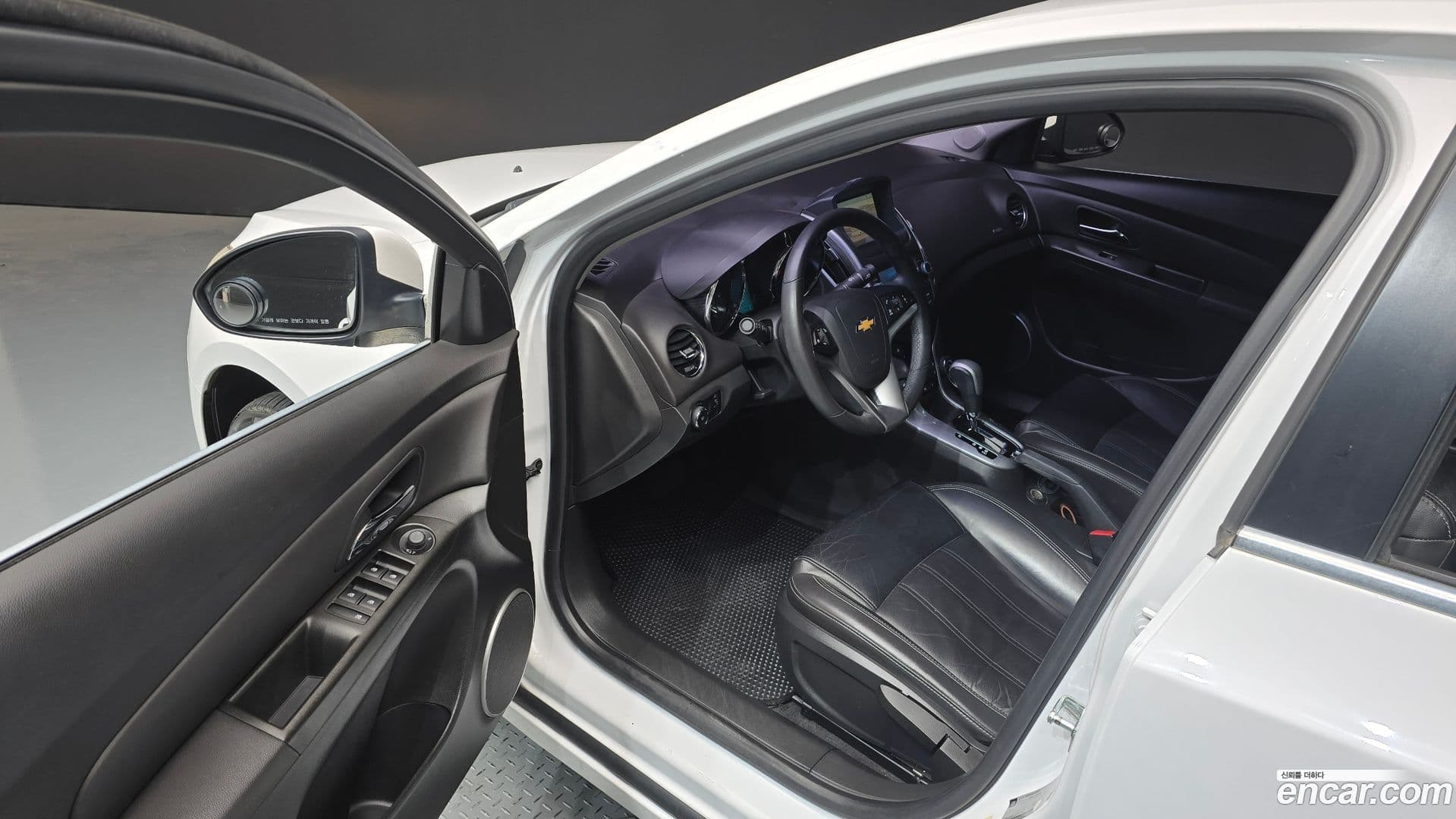 Main__Slider__Photo:Cruze Chevrolet 2013.4-9