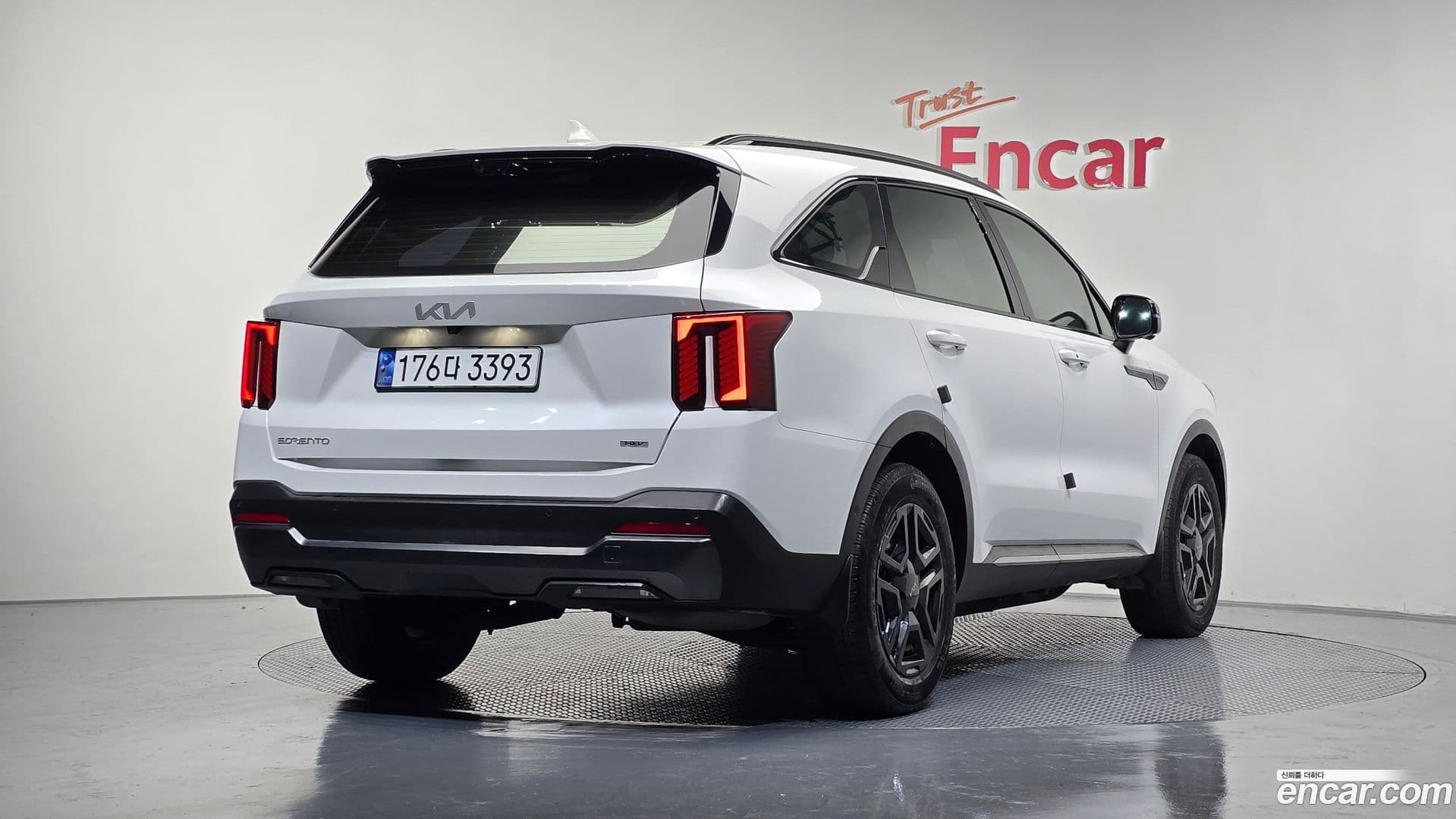 Main__Slider__Photo:Sorento Kia 2023.10-1