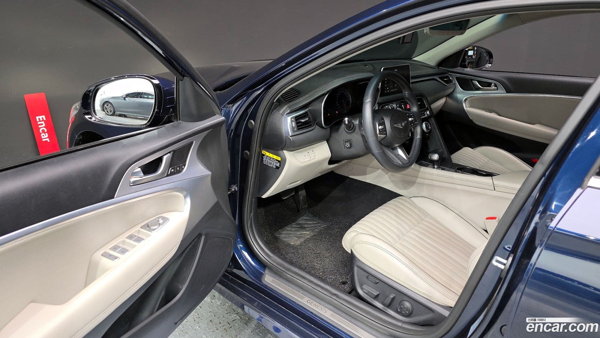 Main__Slider__Photo:G70 Genesis 2019.4-0