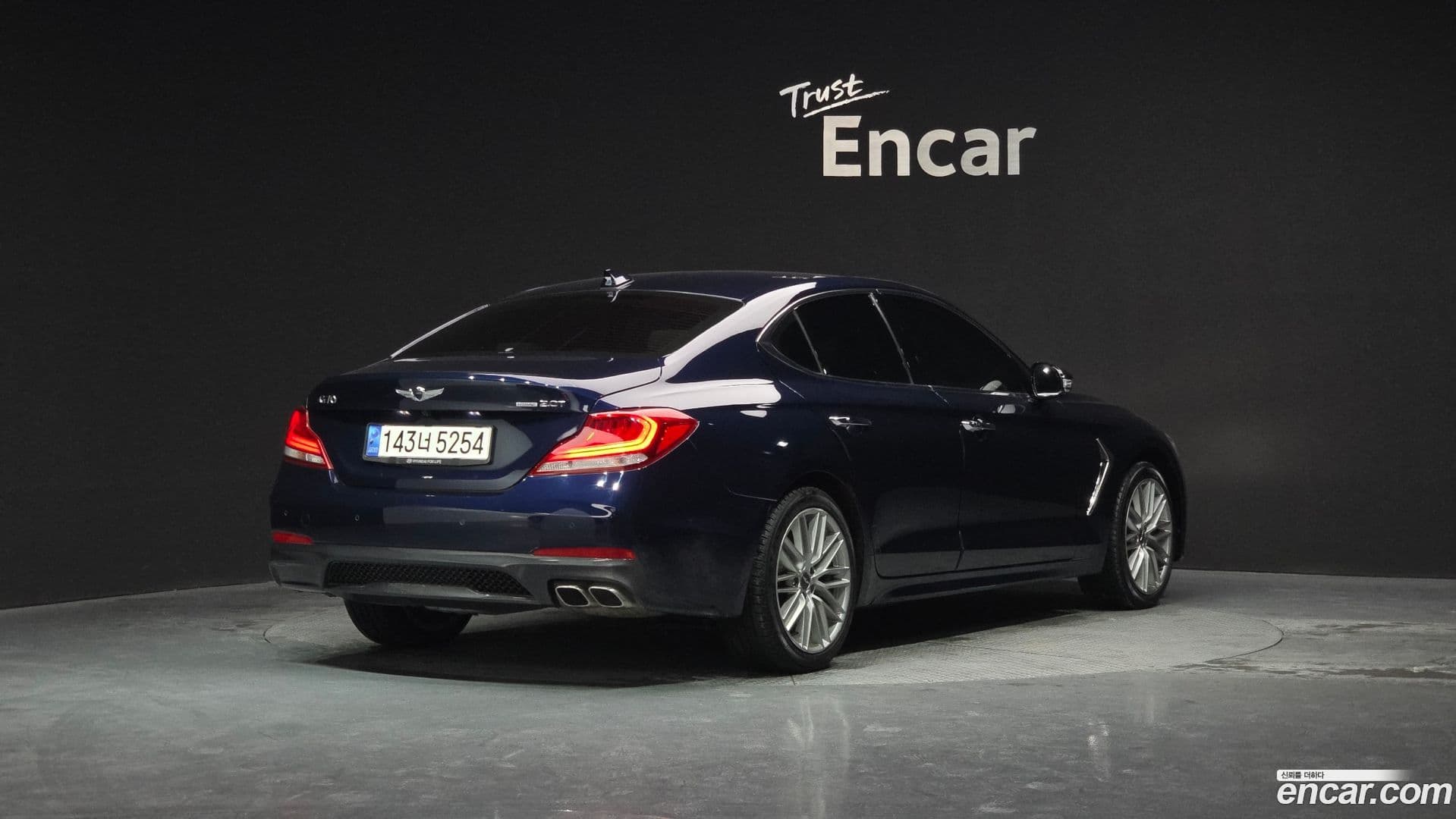 Main__Slider__Photo:G70 Genesis 2019.4-1