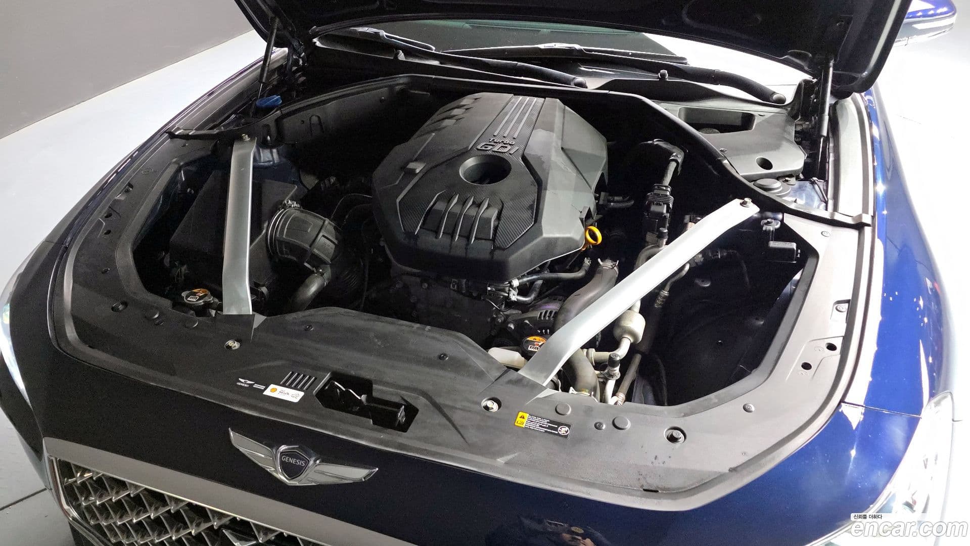 Main__Slider__Photo:G70 Genesis 2019.4-6