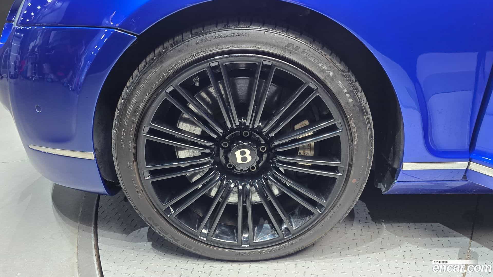 Continental Bentley 2005.11-OUTER-005