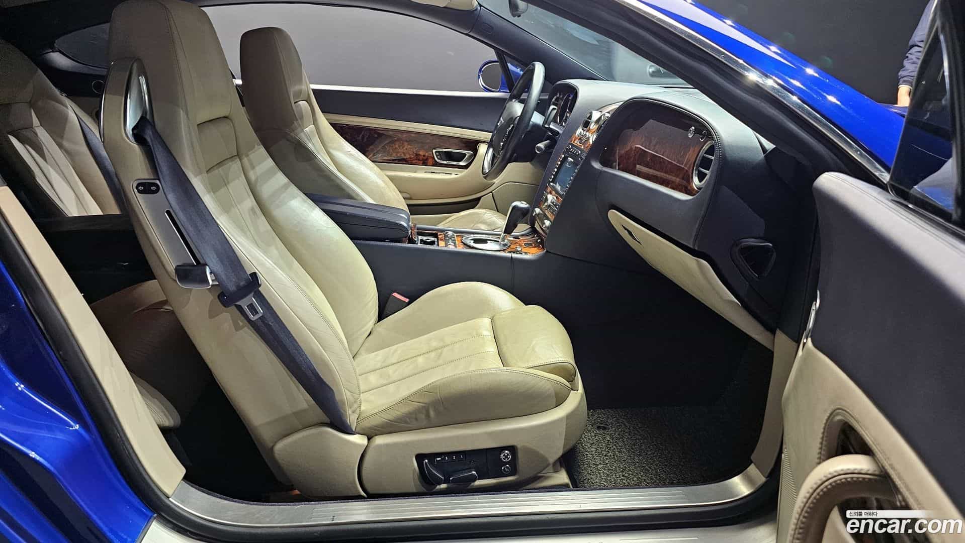 Continental Bentley 2005.11-INNER-010