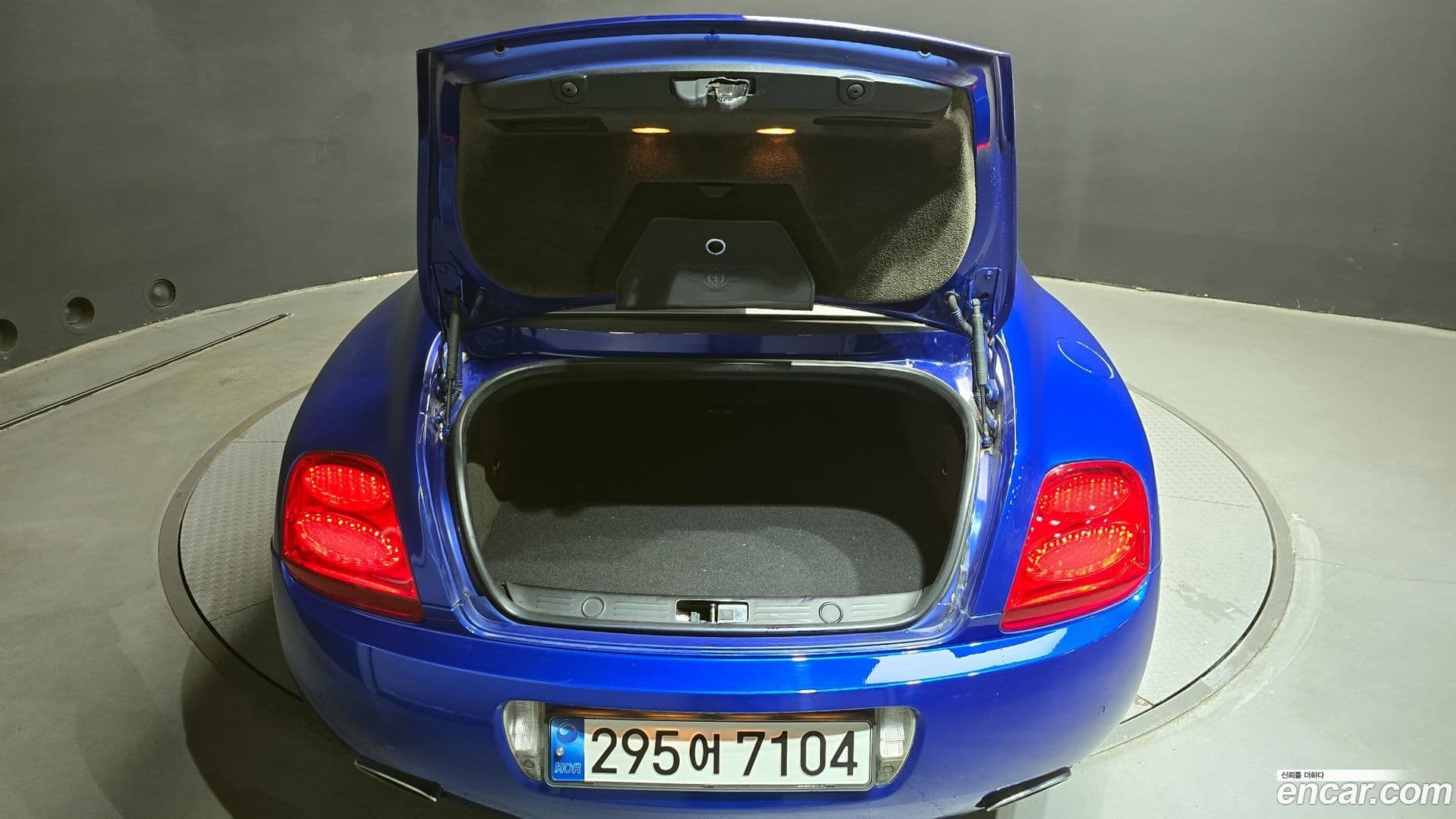 Main__Slider__Photo:Continental Bentley 2005.11-19