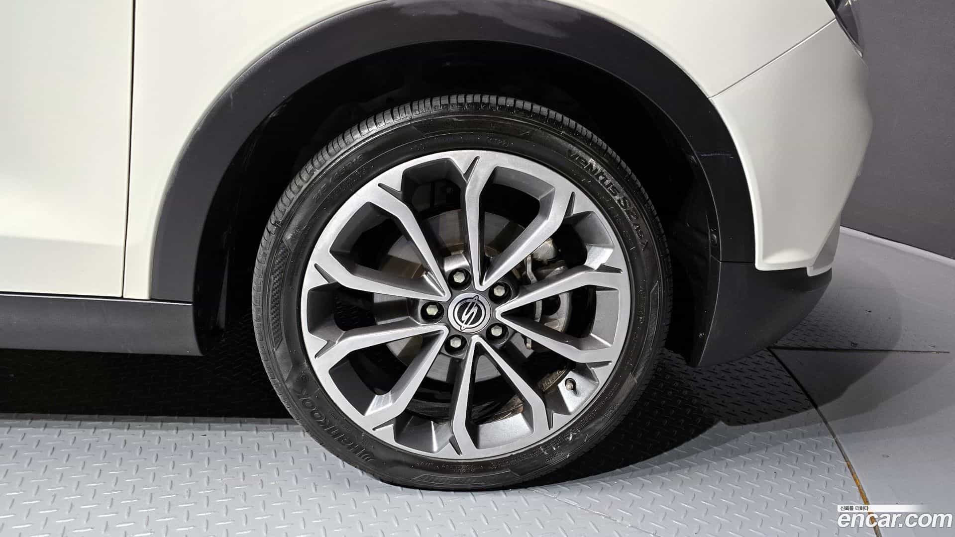 TIBOLI KG Mobility 2017.3-OUTER-005