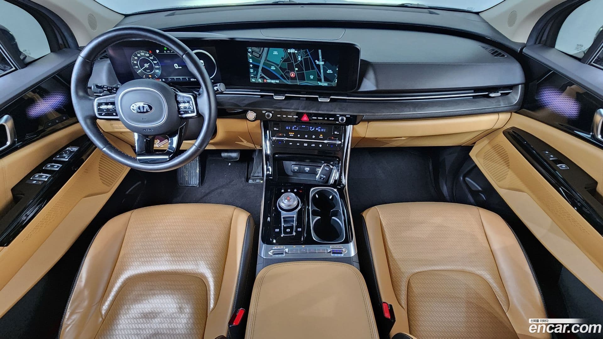 Main__Slider__Photo:Canival Kia 2021.1-6