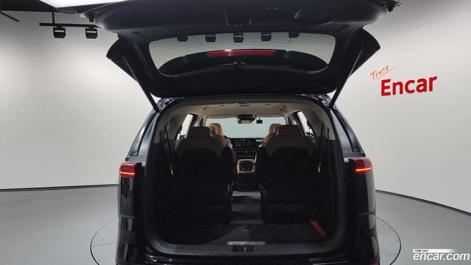 Canival Kia 2021.1-OPTION-024