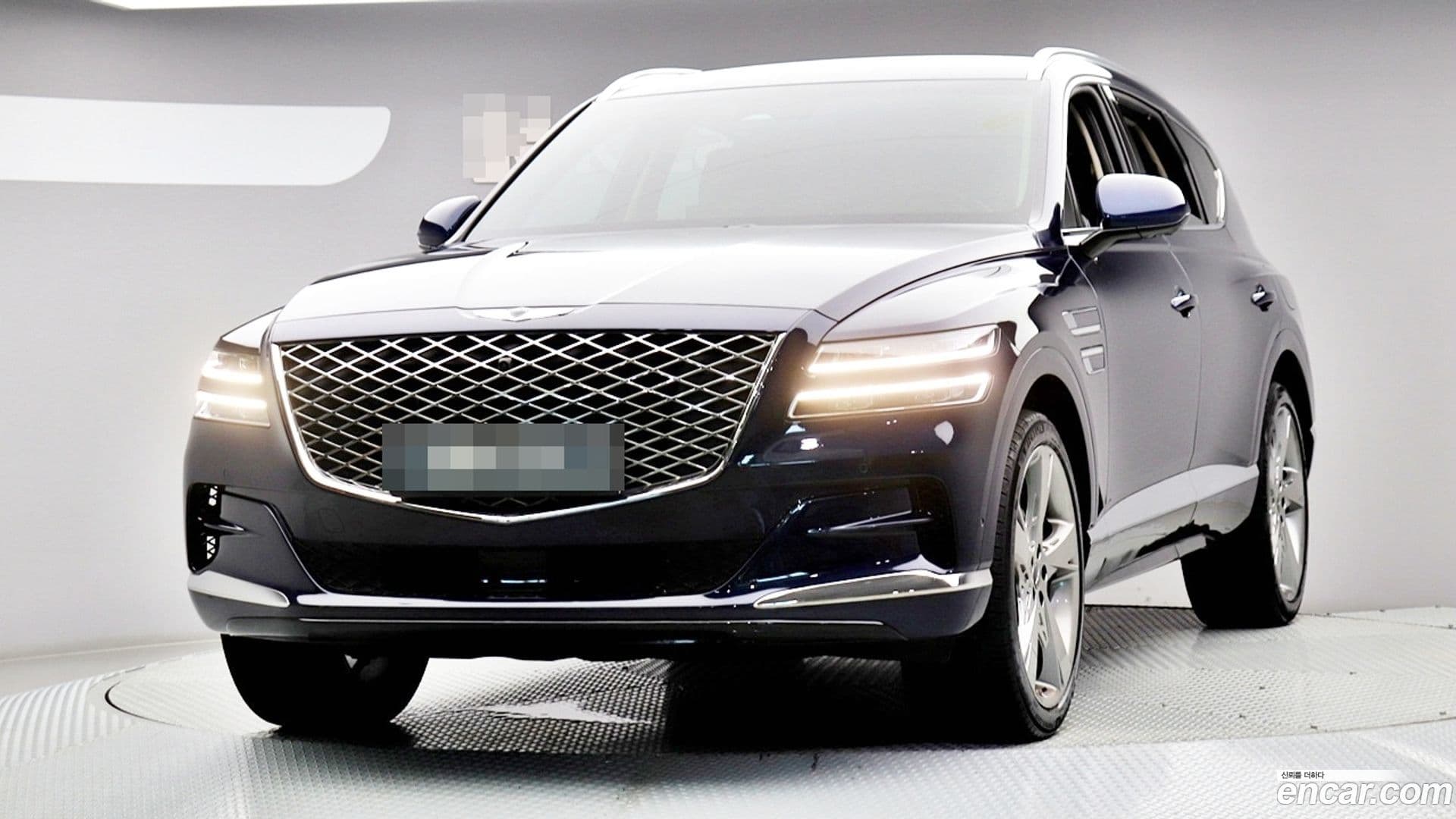 Main__Slider__Photo:GV80 Genesis 2021.8-0