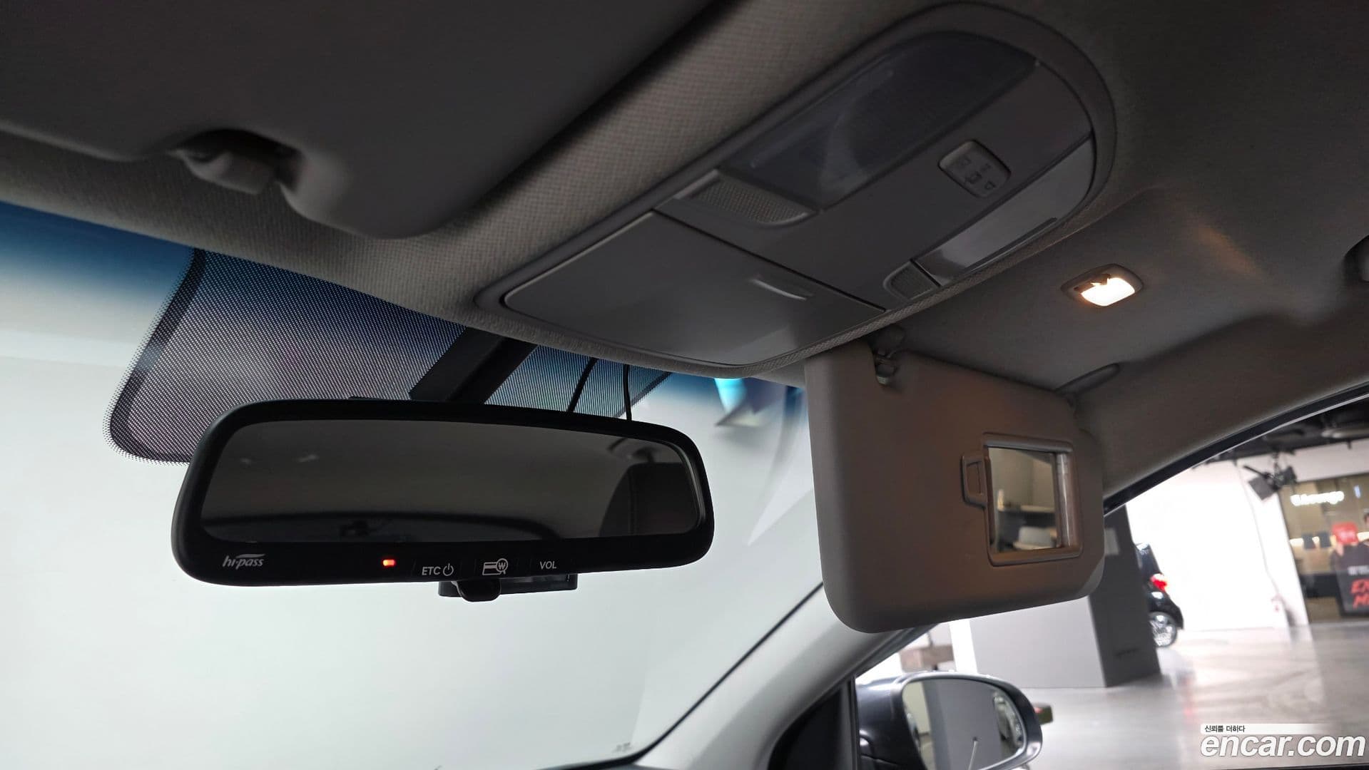 Main__Slider__Photo:Kona Hyundai 2018.7-19