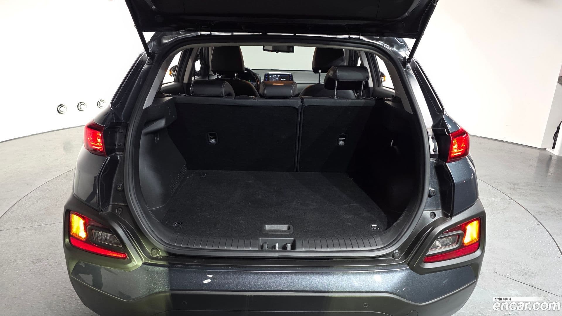 Main__Slider__Photo:Kona Hyundai 2018.7-20