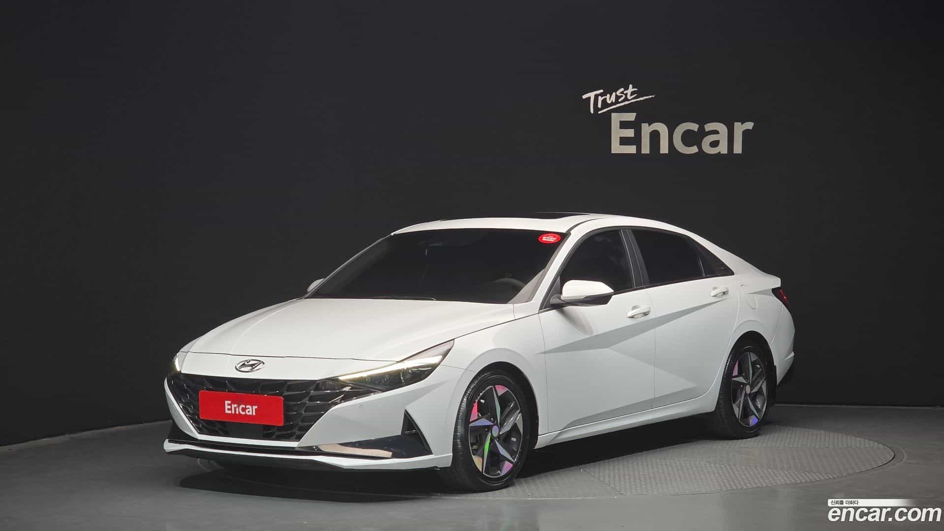 AVANTE Hyundai 2020.5-OUTER-001