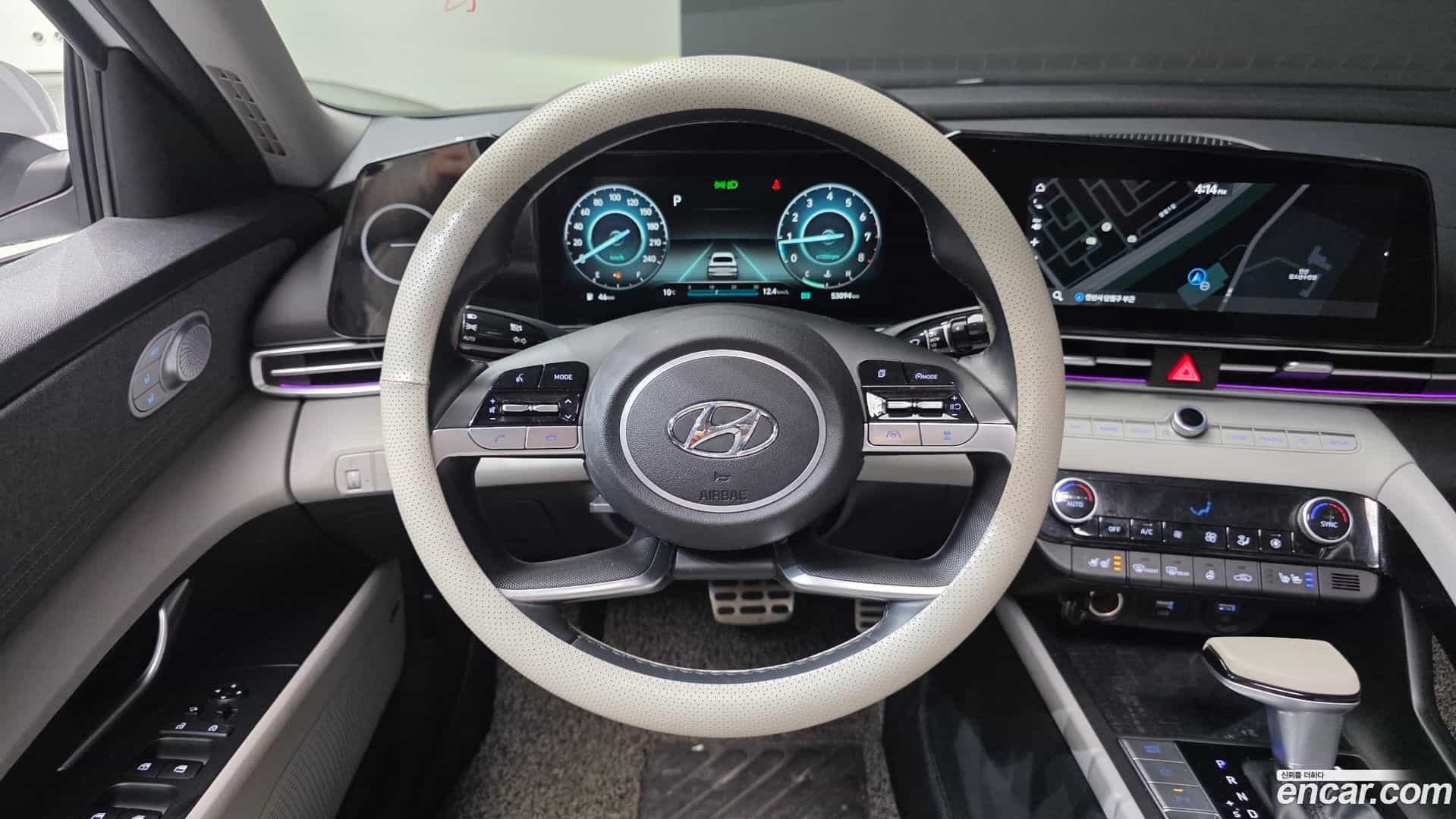 AVANTE Hyundai 2020.5-OPTION-017