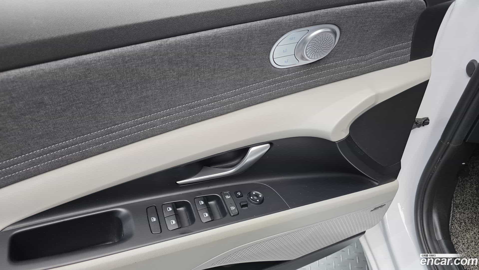 AVANTE Hyundai 2020.5-OPTION-018