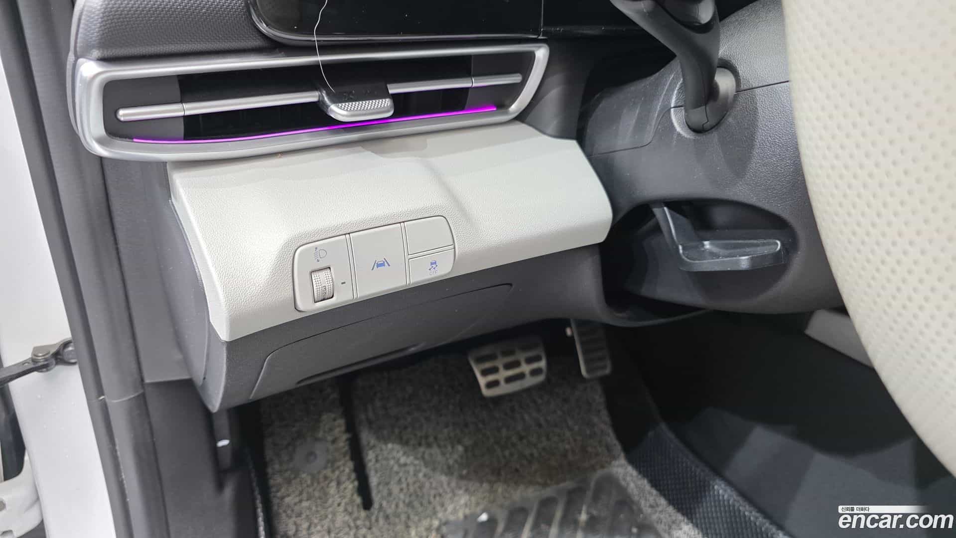 AVANTE Hyundai 2020.5-OPTION-019