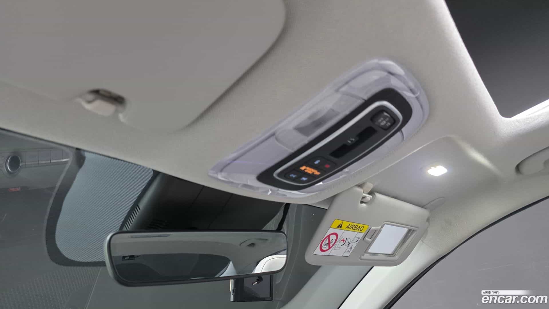 AVANTE Hyundai 2020.5-OPTION-022