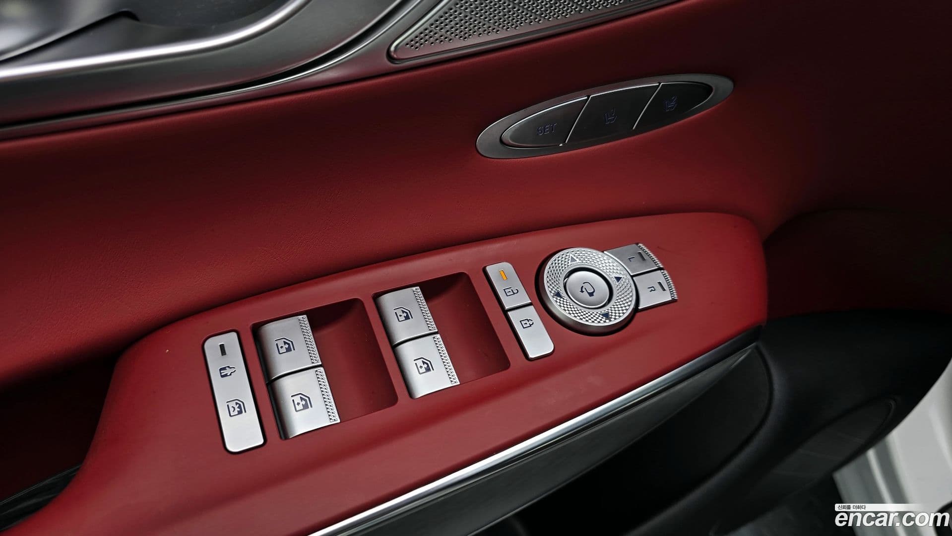 Main__Slider__Photo:GV70 Genesis 2024.10-17