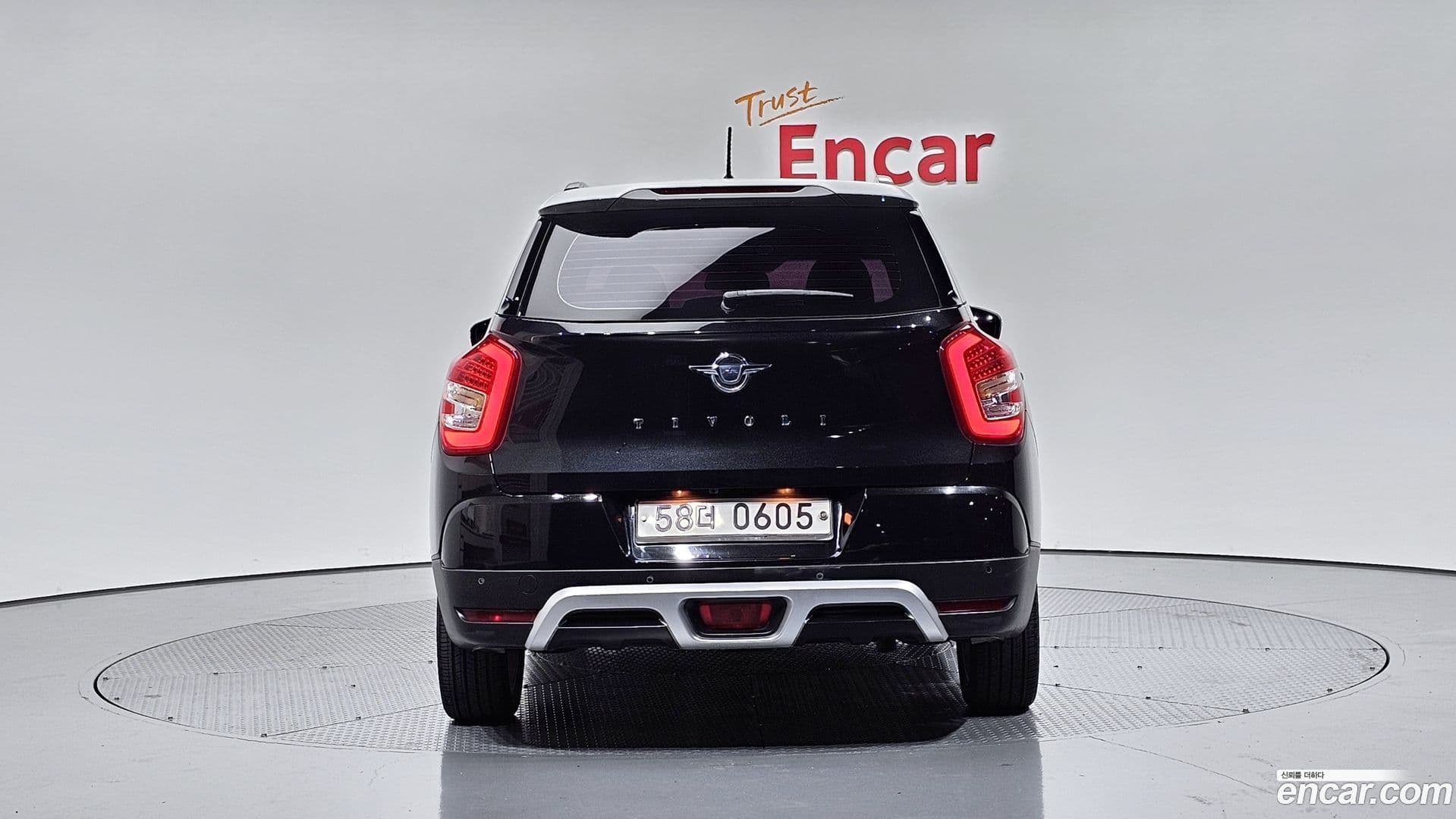 Main__Slider__Photo:TIBOLI KG Mobility 2016.5-3