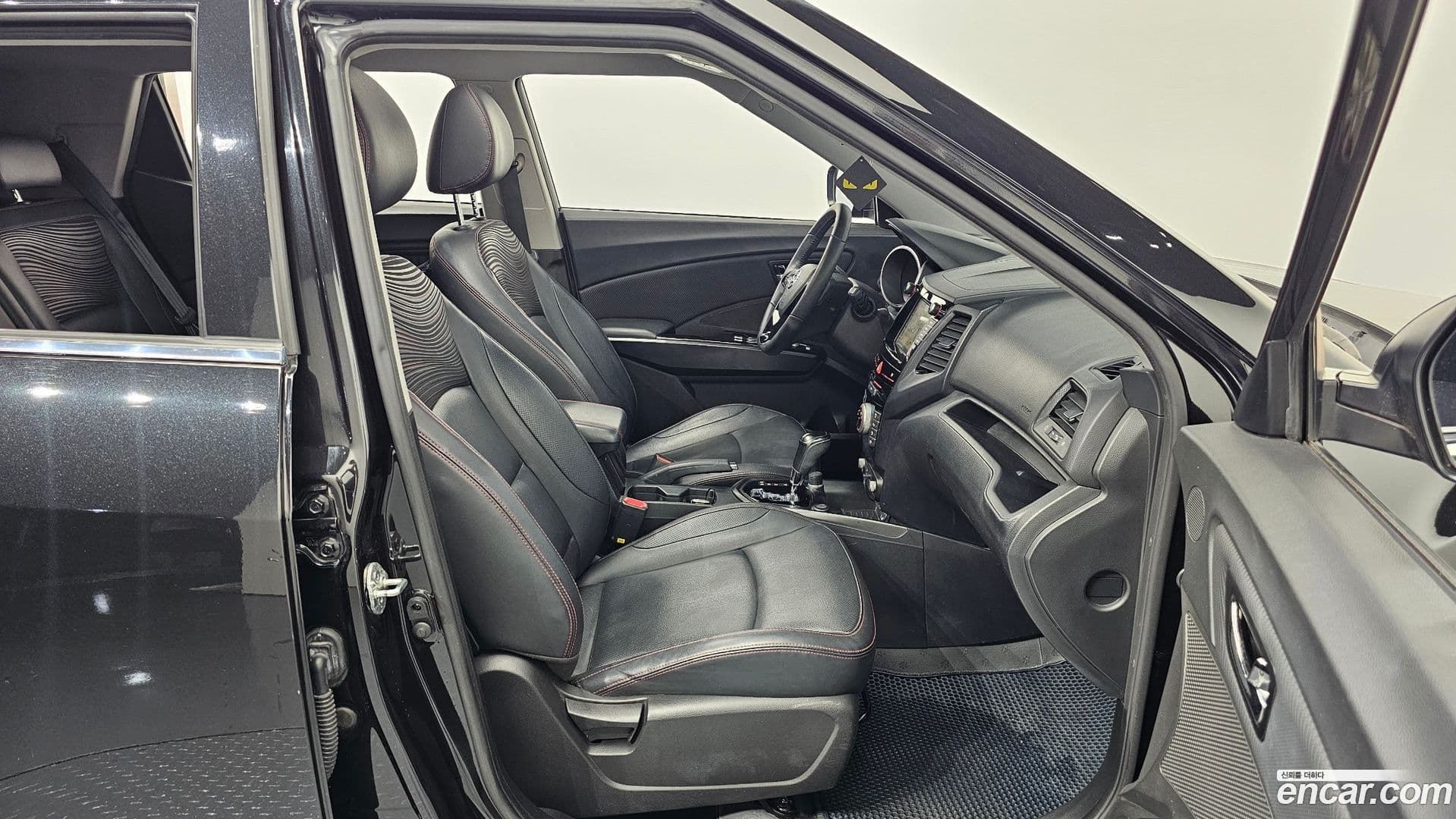 Main__Slider__Photo:TIBOLI KG Mobility 2016.5-9