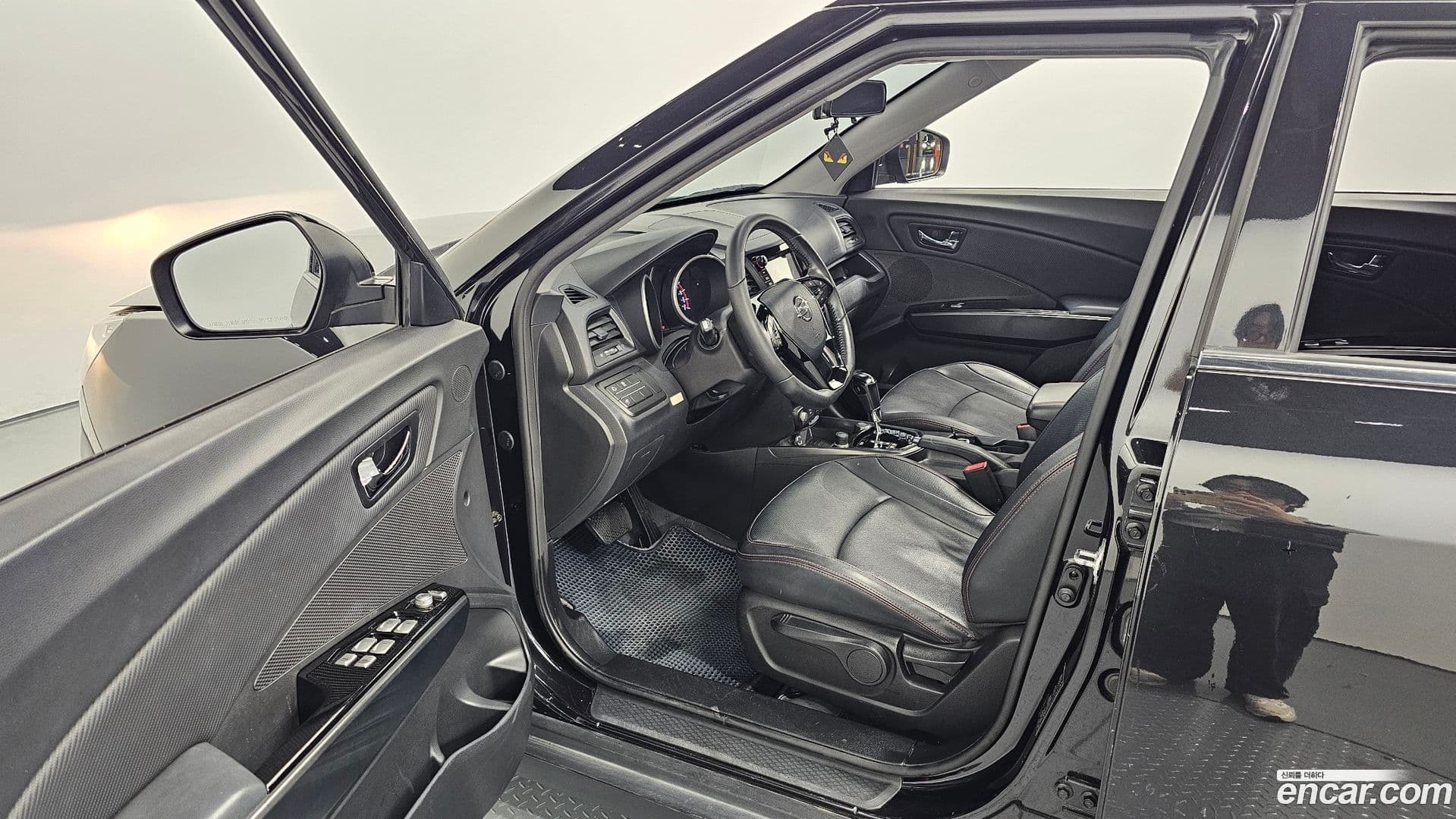 Main__Slider__Photo:TIBOLI KG Mobility 2016.5-10