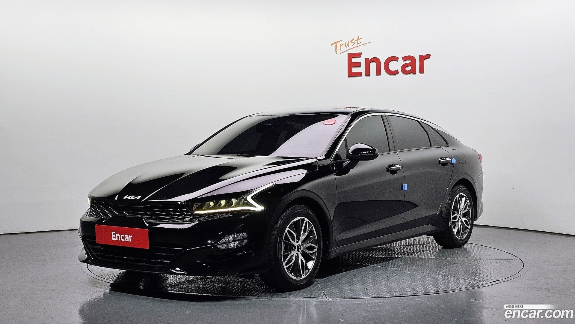 Main__Slider__Photo:K5 Kia 2021.11-0