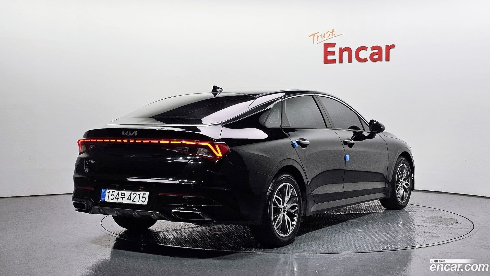 Main__Slider__Photo:K5 Kia 2021.11-1