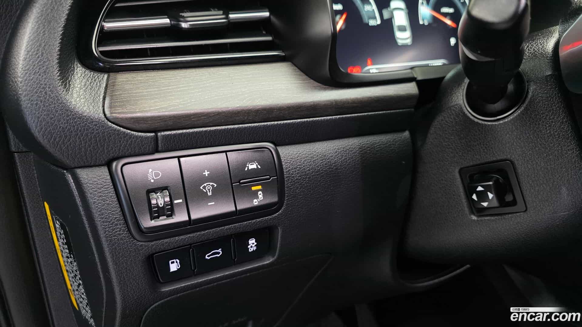 K7 Kia 2020.0-OPTION-017