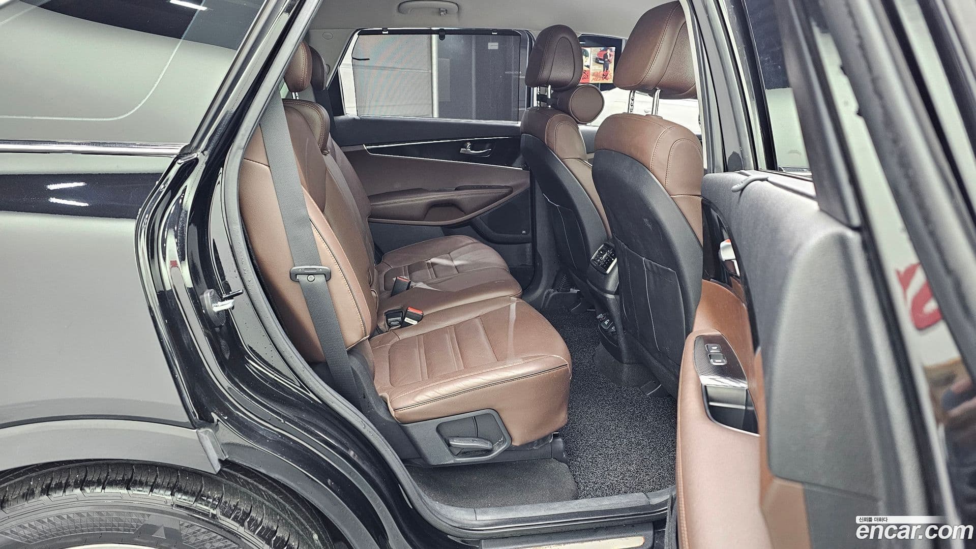 Main__Slider__Photo:Sorento Kia 2015.2-11