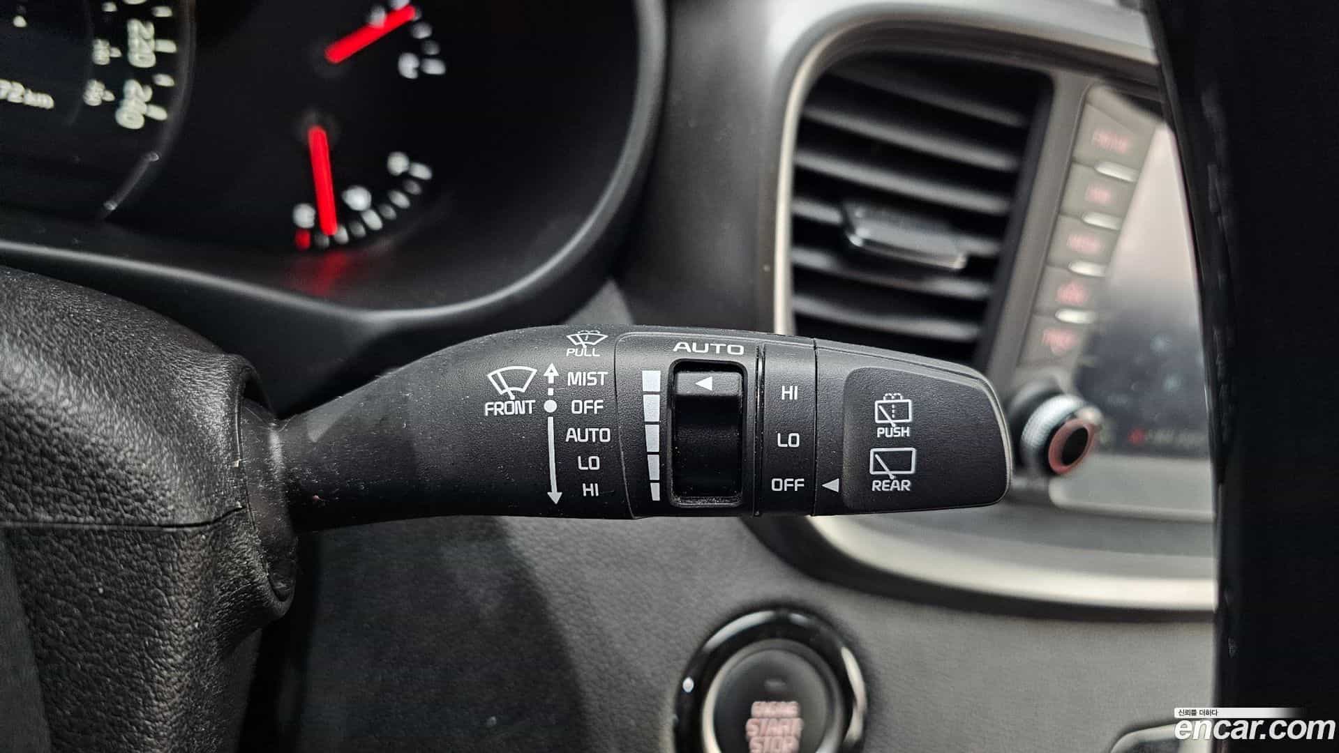 Sorento Kia 2015.2-OPTION-021