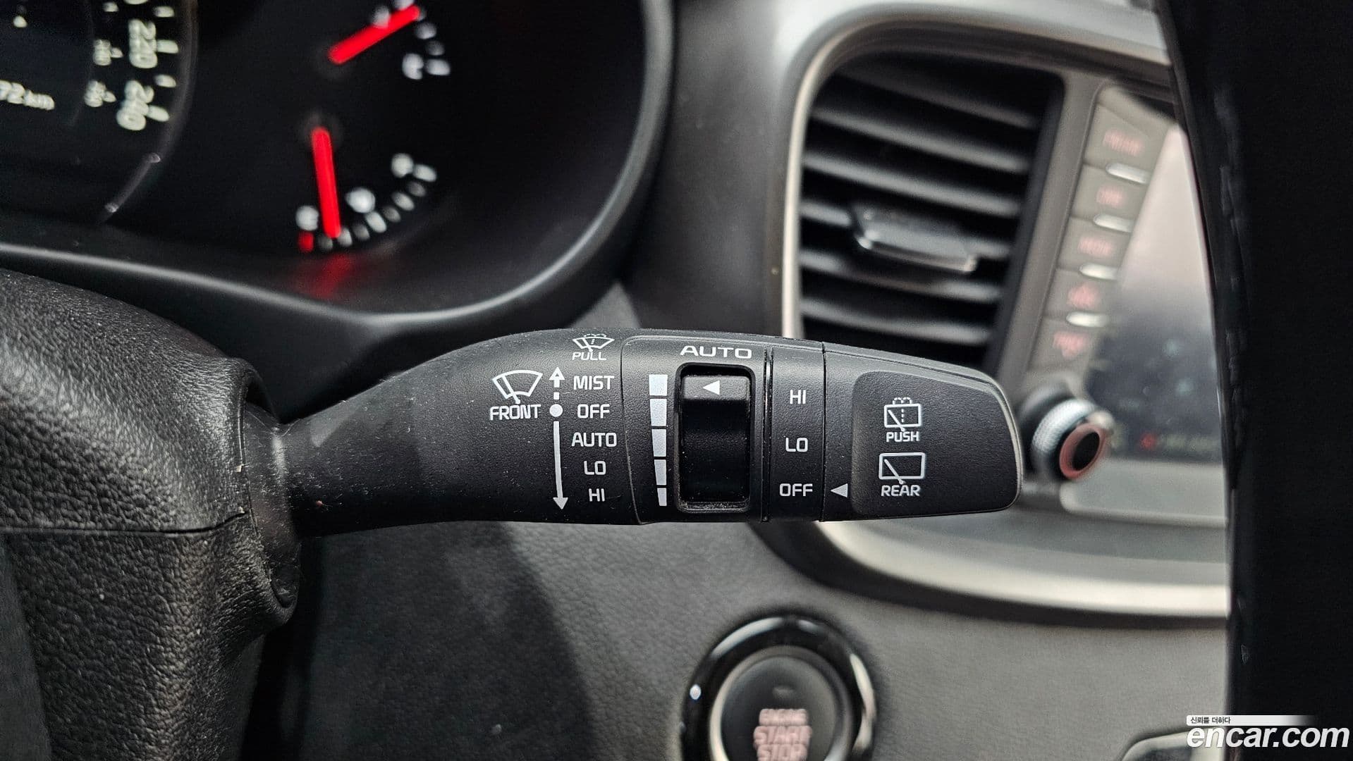 Main__Slider__Photo:Sorento Kia 2015.2-16