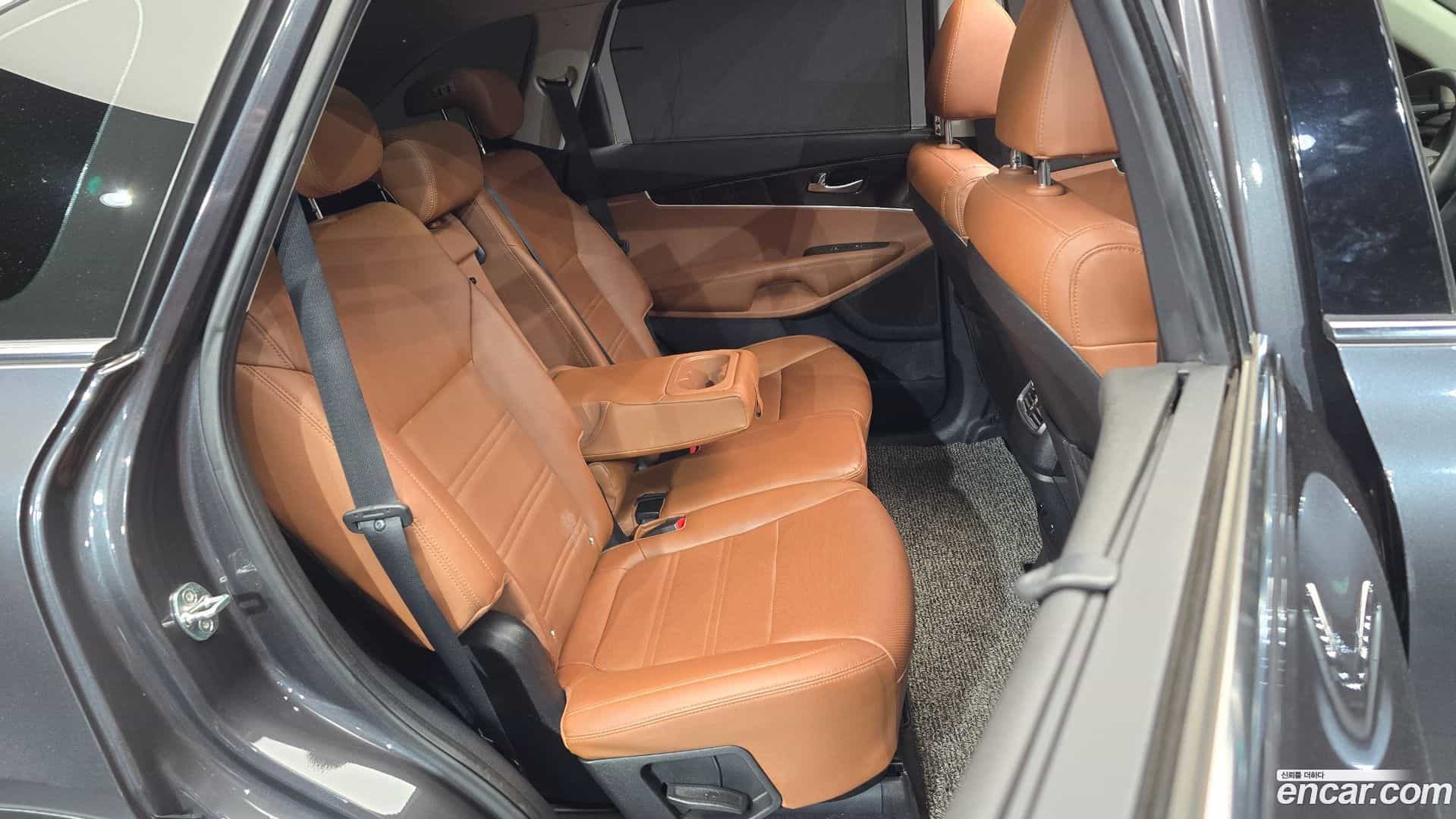 Sorento Kia 2019.9-OPTION-016