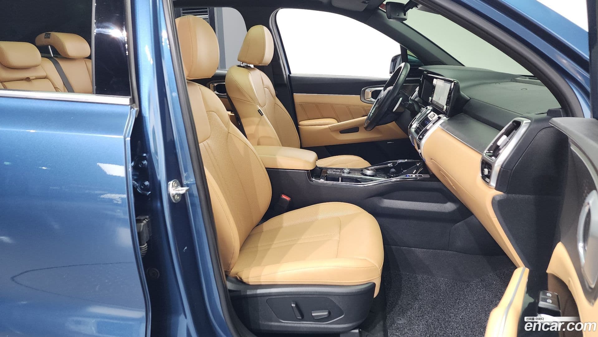 Main__Slider__Photo:Sorento Kia 2020.10-10