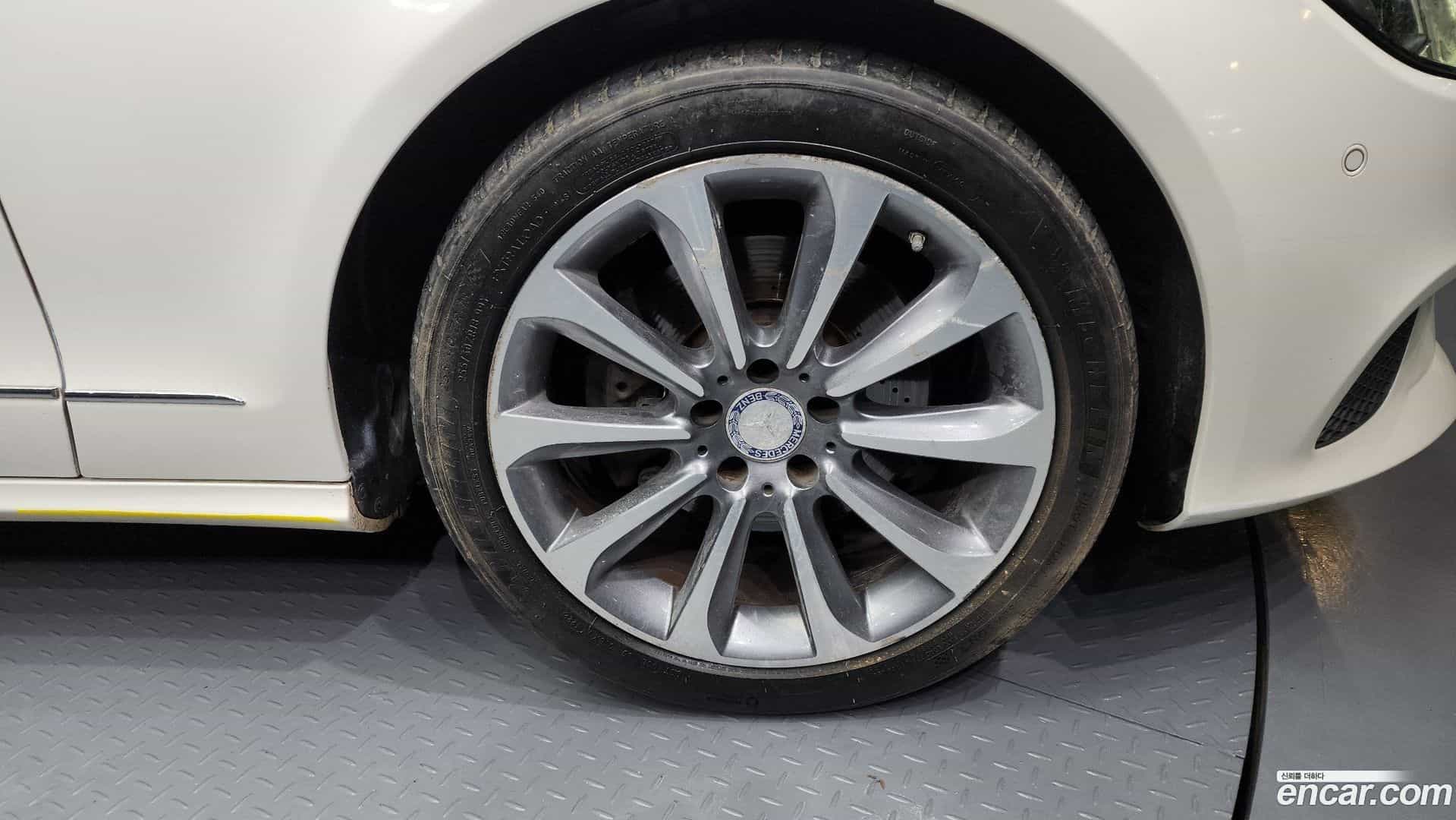 CLS-Class Mercedes-Benz 2016.3-OUTER-005