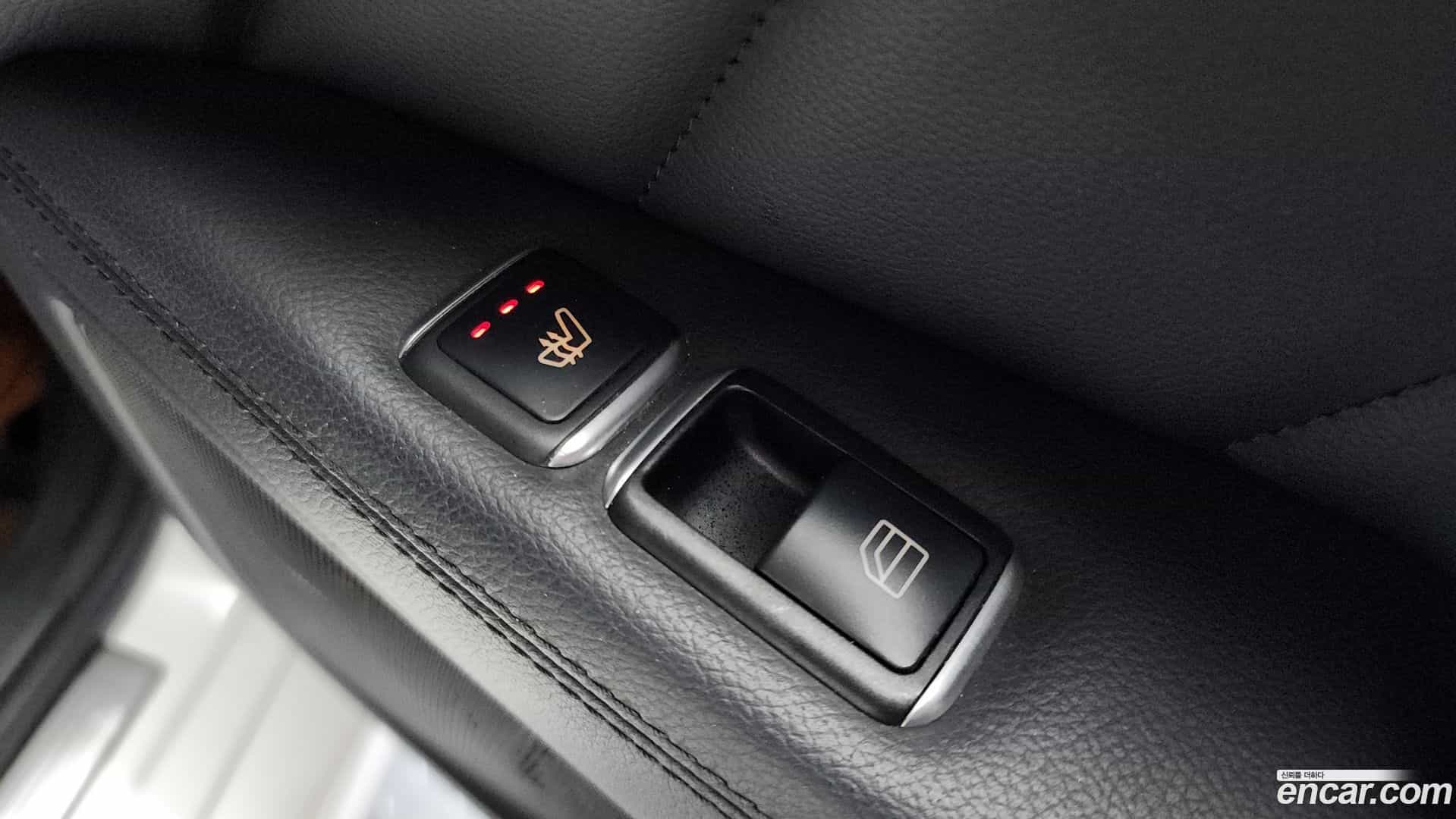 CLS-Class Mercedes-Benz 2016.3-OPTION-022