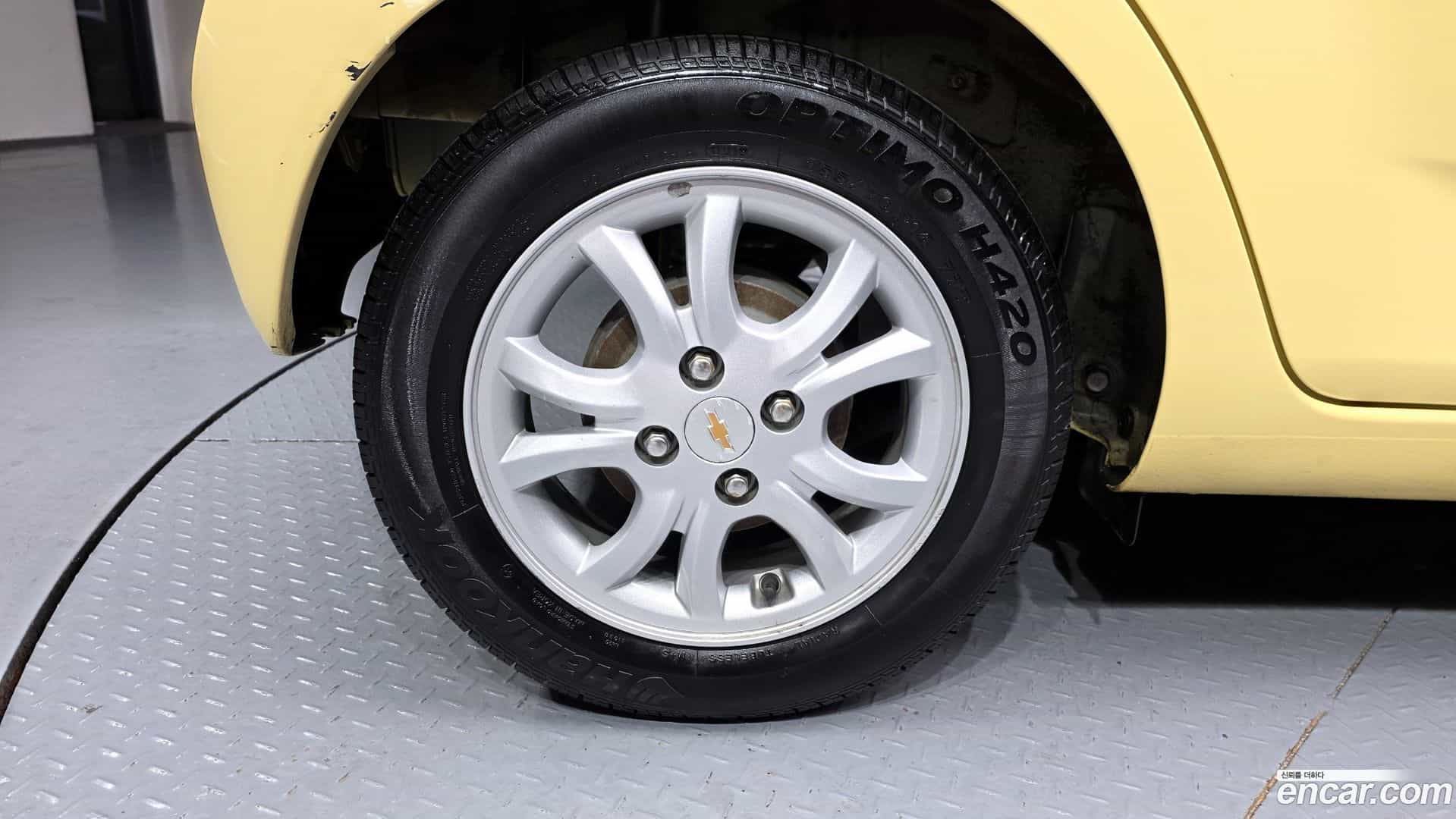 Spark Chevrolet 2013.1-OUTER-005